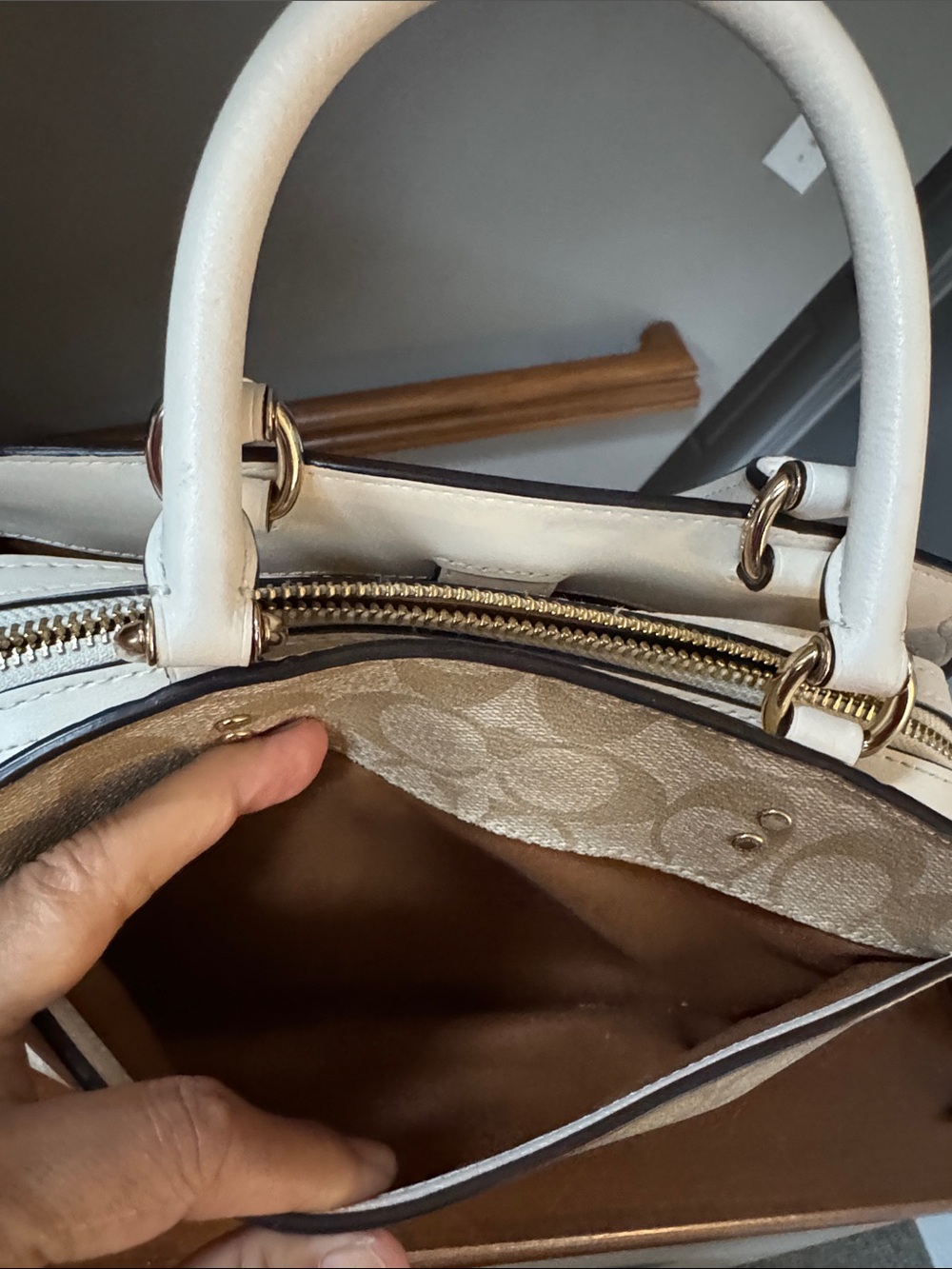❤️Coach Mini Lillie Carryall In Signature Canvas ❤️ - Picture 15 of 17